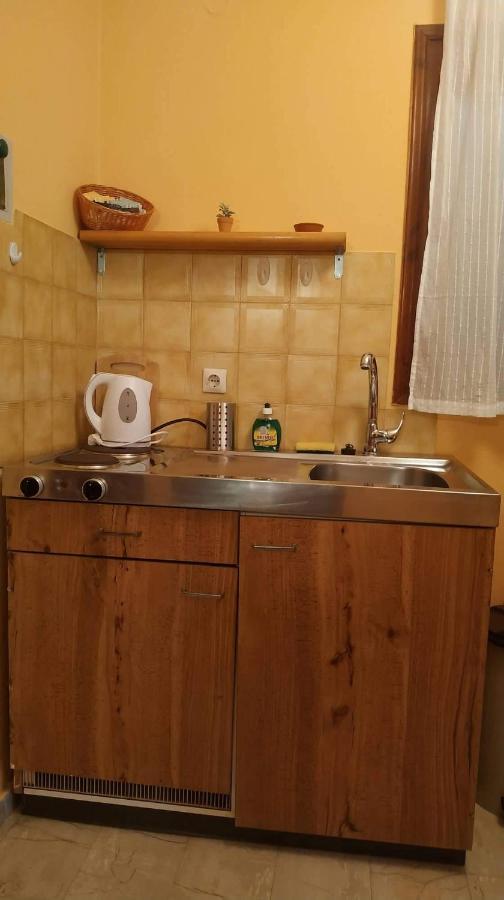 Spiti Mitsis Arillas (Corfu)